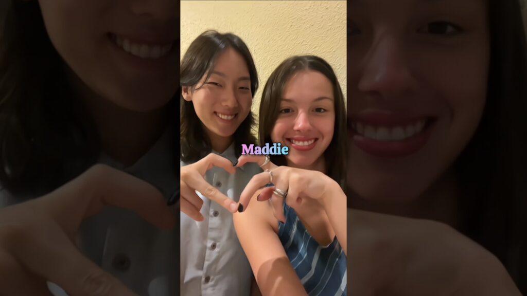 Olivia Rodrigo’s relationship with her friends 🥹 Olivia Rodrigo's relationship with her friends 🥹