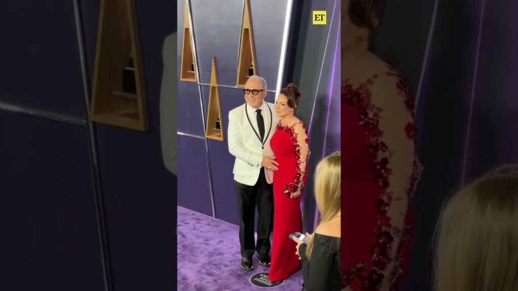 Power couple Gloria and Emilio Estefan have made it to the #AMAs. 🌟 #gloriaestefan