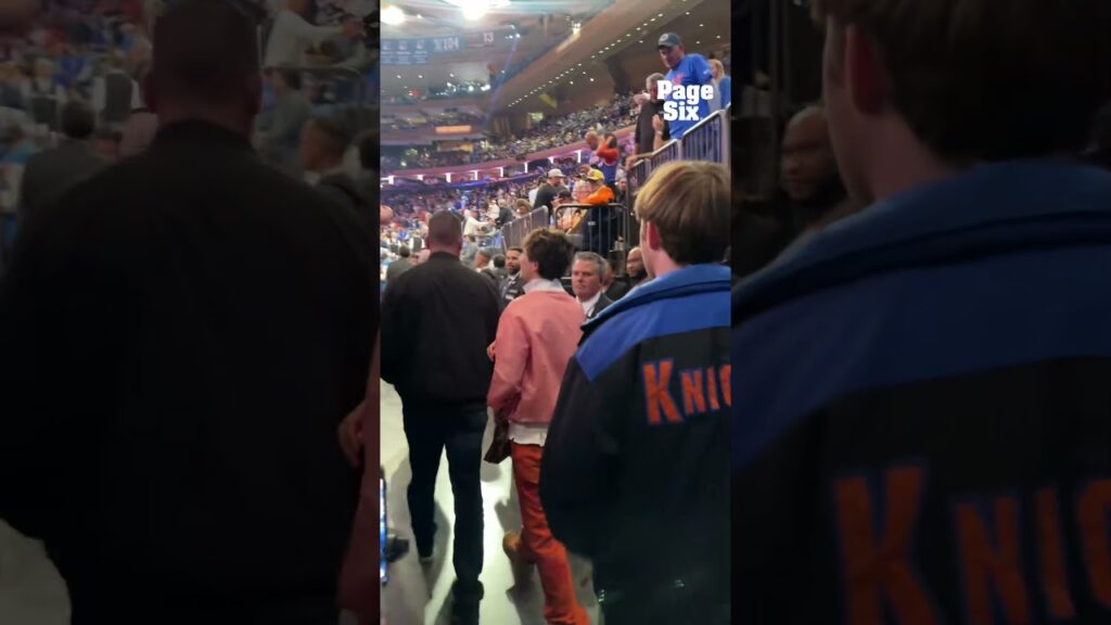 Timothée Chalamet arrived at the hottest club in New York right now: MSG 🏀💥 #shorts Timothée Chalamet arrived at the hottest club in New York right now: MSG 🏀💥 #shorts