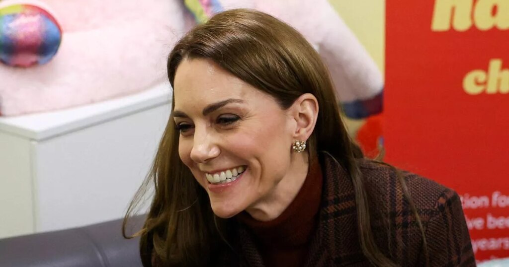 Kate Middleton quietly returns to work days after security scare at Windsor Castle trust project logo