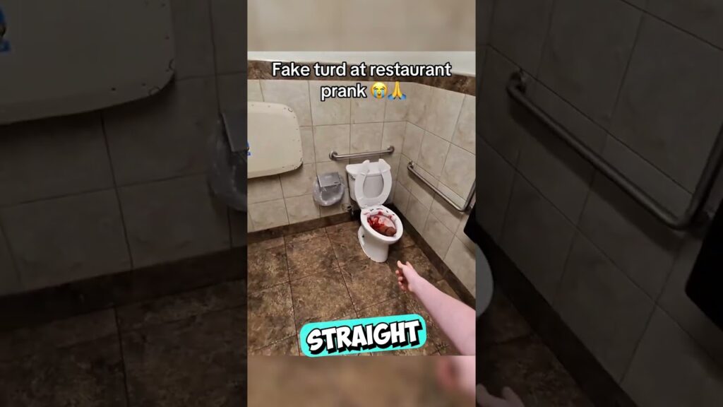 He Placed This In The Restaurant Toilet ๐ณ #shorts He Placed This In The Restaurant Toilet ๐ณ #shorts