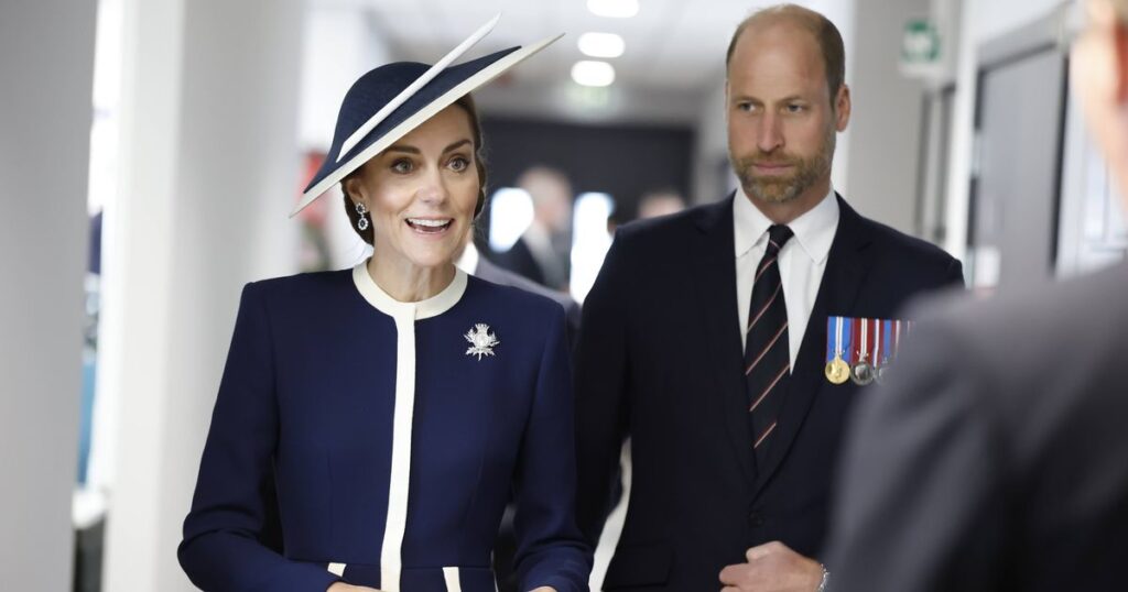 Prince William and Kate ‘under growing pressure’ as they leave palace staff ‘frustrated’ Ipso logo