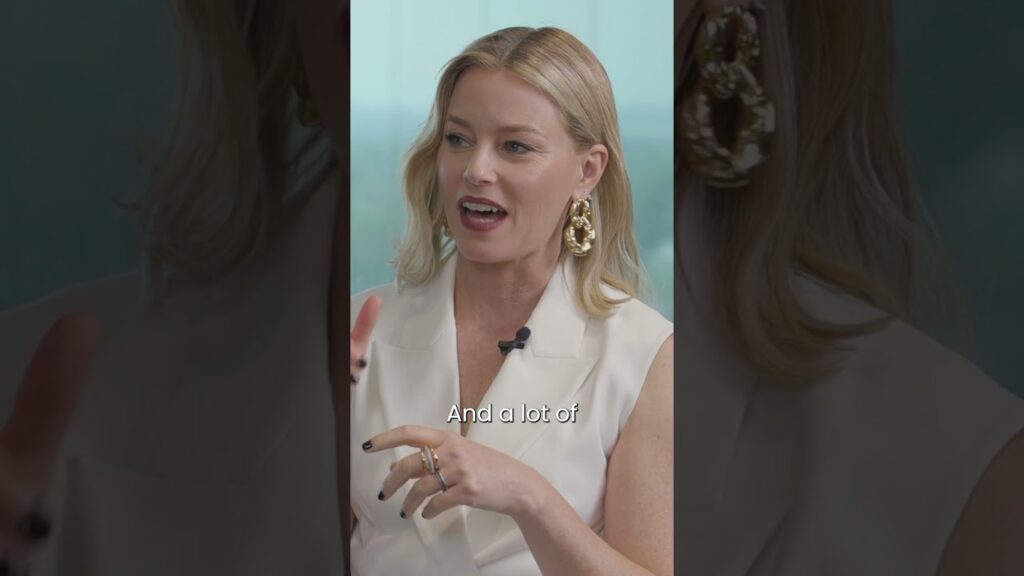 #ElizabethBanks says her MTV Best Kiss with Mark Wahlberg still holds up #ElizabethBanks says her MTV Best Kiss with Mark Wahlberg still holds up