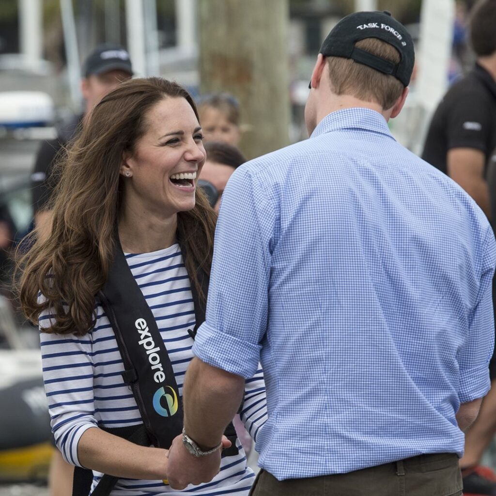 This Vintage Clip of Kate Middleton Apologizing to…