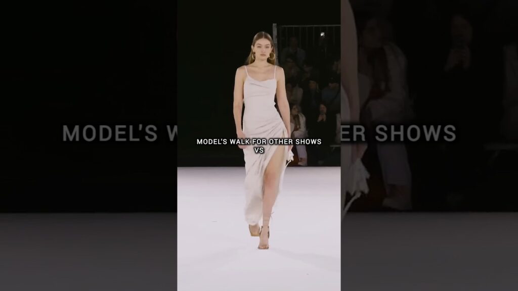 The Mugler walk ⚡ #fashion #runway #supermodel #kendalljenner #gigihadid