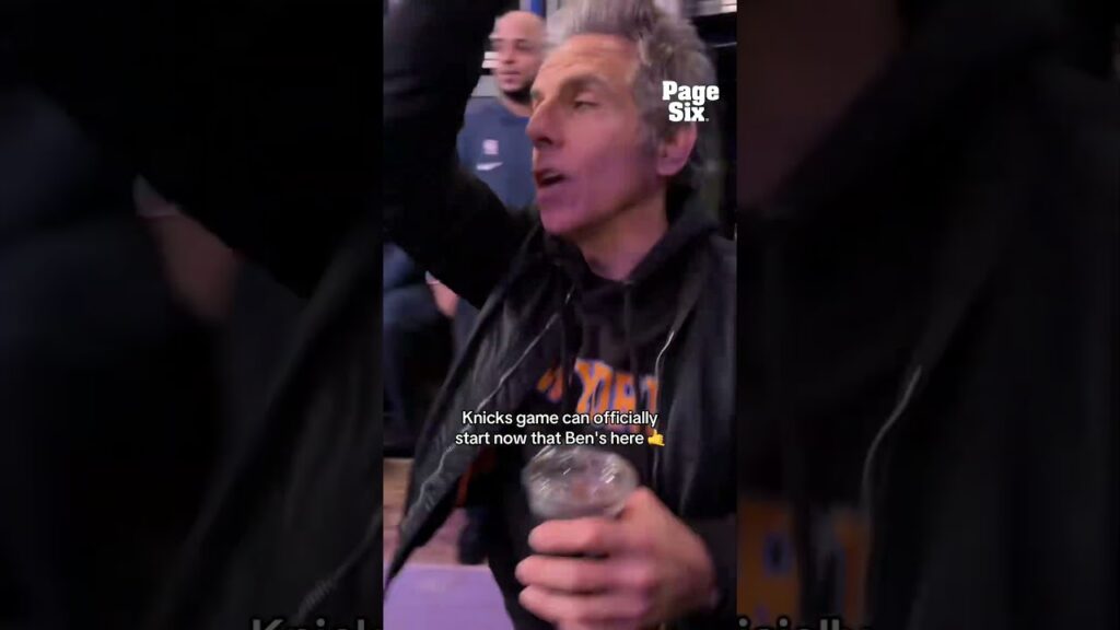Wouldn't be a Knicks game without Ben Stiller 💙🧡🏀  #shorts