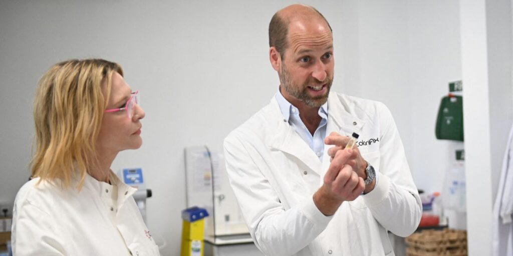 Prince William supported by Hollywood actress just a day after Kate’s sudden withdrawal from joint appearance Prince William supported by Hollywood actress just a day after Kate's sudden withdrawal from joint appearance