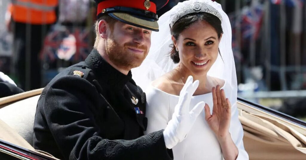 Wedding guest gift bags from Meghan and Harry’s wedding day on sale on eBay for over $400 trust project logo