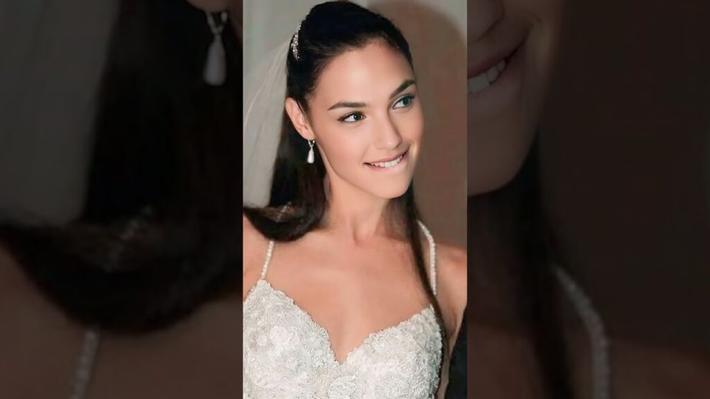 Gal Gadot Was In Army Before Hollywood *SHOCKING* ! #shortsvideo