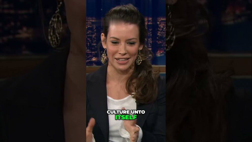 Comic-Con- Experiencing the Die-Hard Fan Culture! #evangelinelilly #conanobrien #funny