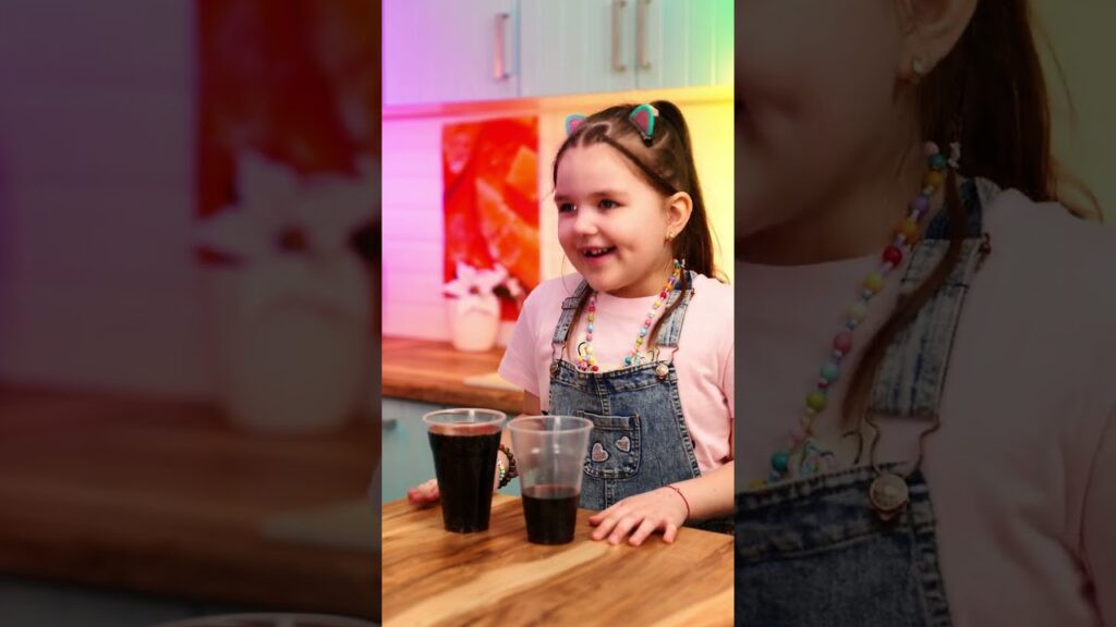 🥤 COLA for MOM? Watch This CLEVER KID’S TRICK! 😄👧 #shorts #kidsvideo 🥤 COLA for MOM? Watch This CLEVER KID’S TRICK! 😄👧 #shorts #kidsvideo
