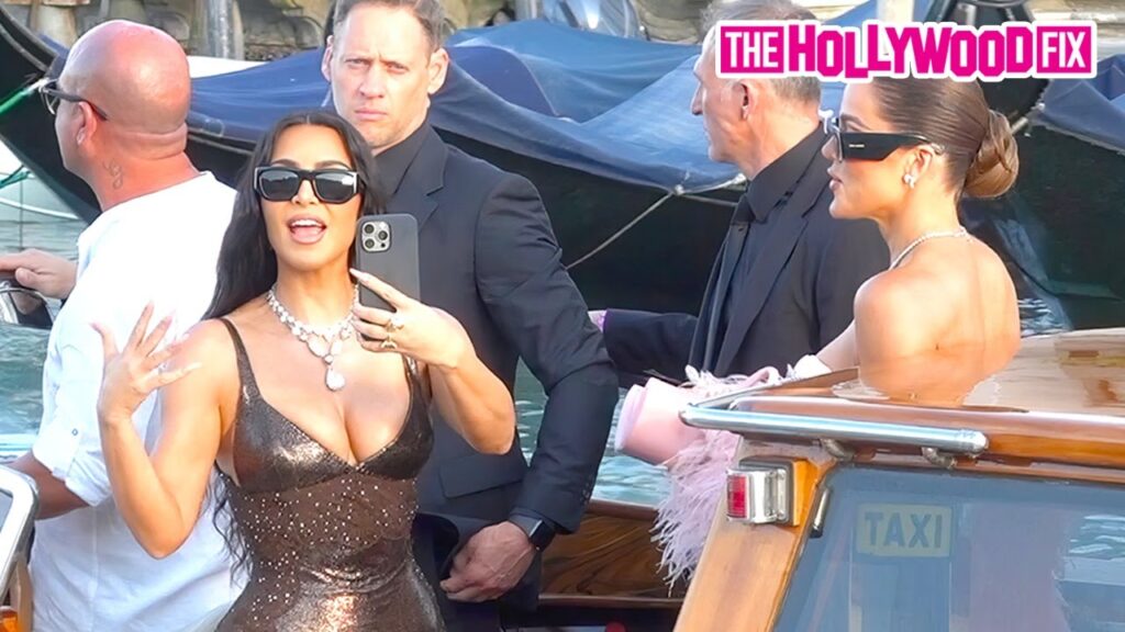 Kim & Khloe Kardashian, Kendall & Kylie Jenner, Leonardo DiCaprio & More Attend Jeff Bezos's Wedding
