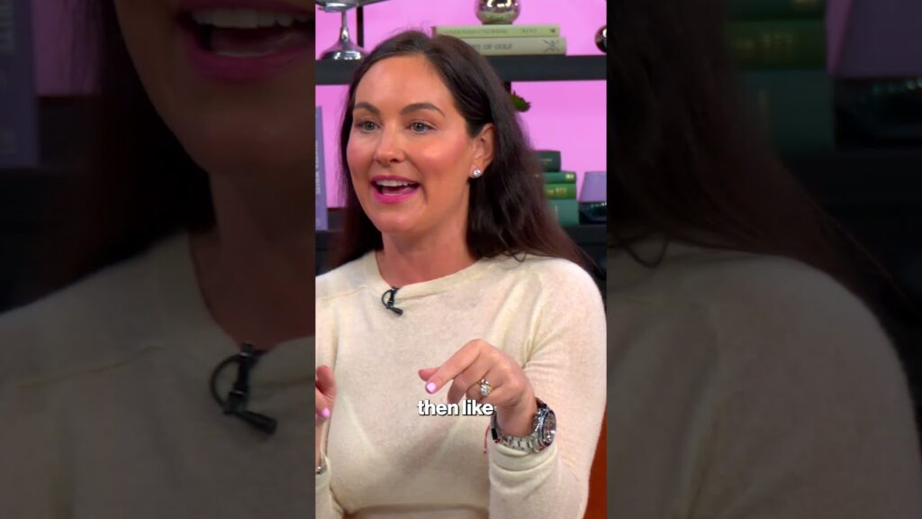 Luann de Lesseps kissed Taylor Strecker's wife during an eventful night | Virtual Reali-Tea #shorts
