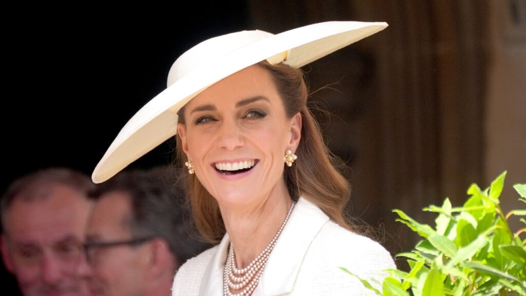 Kate Middleton Rewears One of Her Favorite Dresses for the Order of the Garter Kate Middleton Rewears One of Her Favorite Dresses for the Order of the Garter