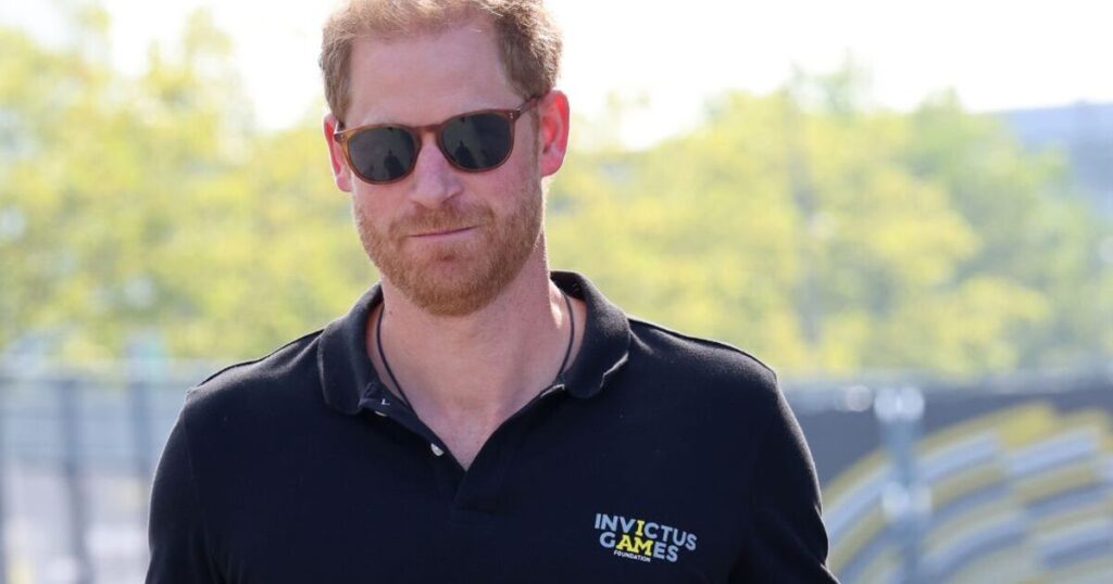 Prince Harry ‘danced on stage dressed like a gorilla’ – but thousands were none the wiser | Royal | News Prince Harry 'danced on stage dressed like a gorilla' - but thousands were none the wiser | Royal | News