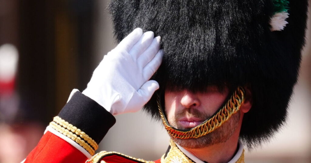 Prince William on horseback at Trooping the Colour as he sends Prince Harry message | Royal | News Prince William on horseback at Trooping the Colour as he sends Prince Harry message | Royal | News