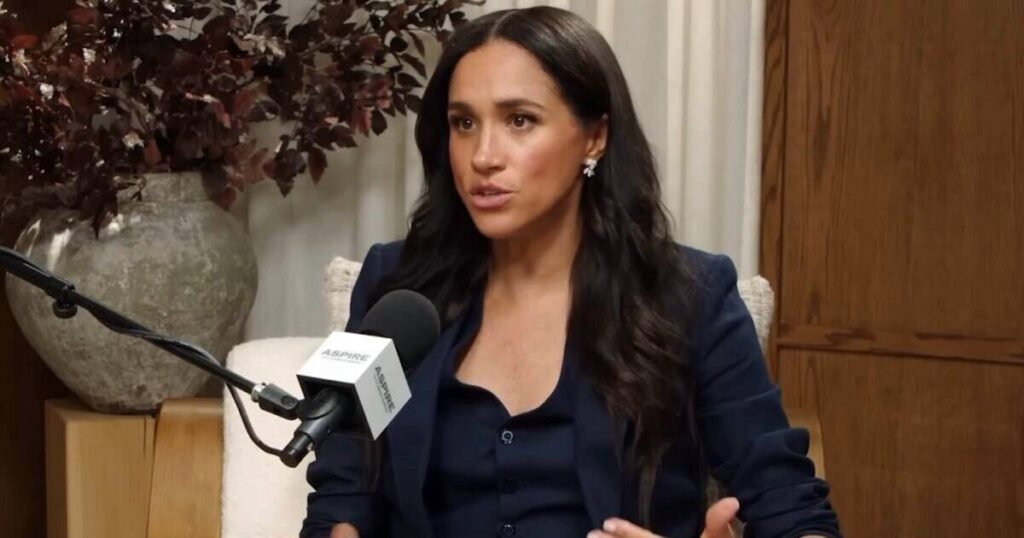 Meghan Markle urged to start ‘looking in the mirror’ after latest lying claims | Royal | News Meghan Markle urged to start 'looking in the mirror' after latest lying claims | Royal | News