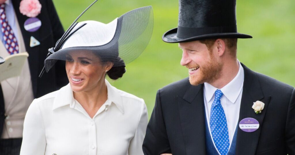 Moment Prince Harry reprimanded jockey for kissing Meghan Markle in protocol breach | Royal | News