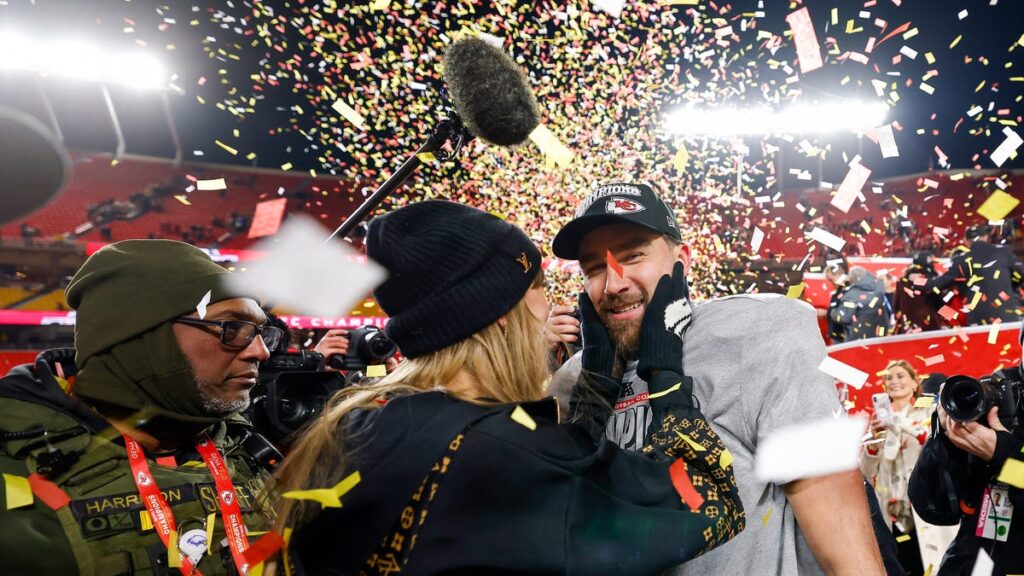 Taylor Swift parties with Travis Kelce at Aldean's bar in Nashville