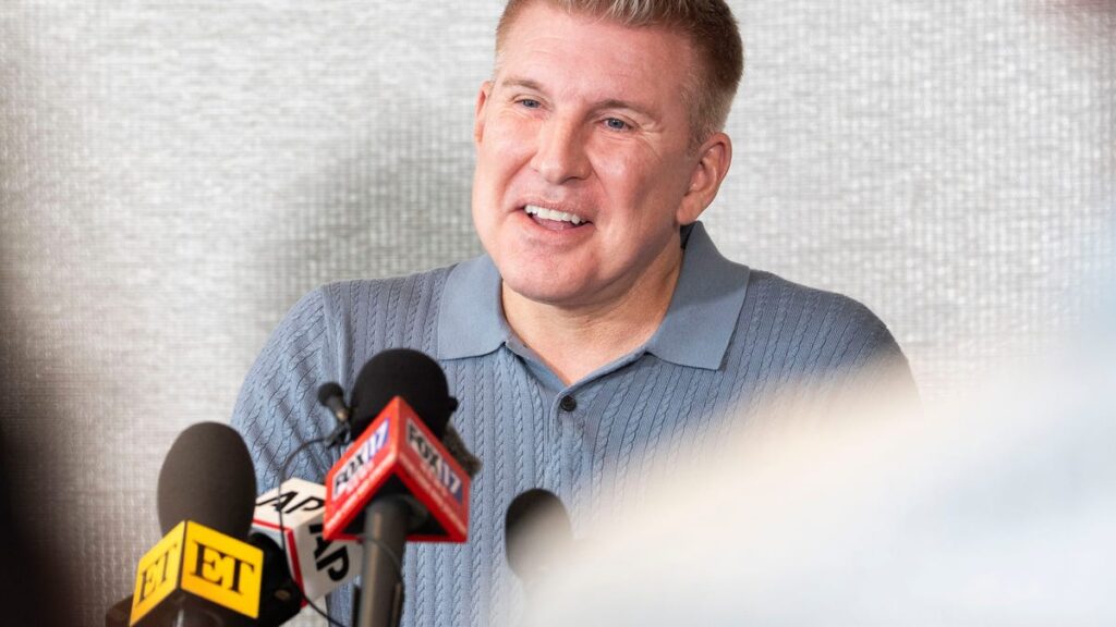 Todd Chrisley breaks social media silence after 2 years Todd Chrisley breaks social media silence after 2 years