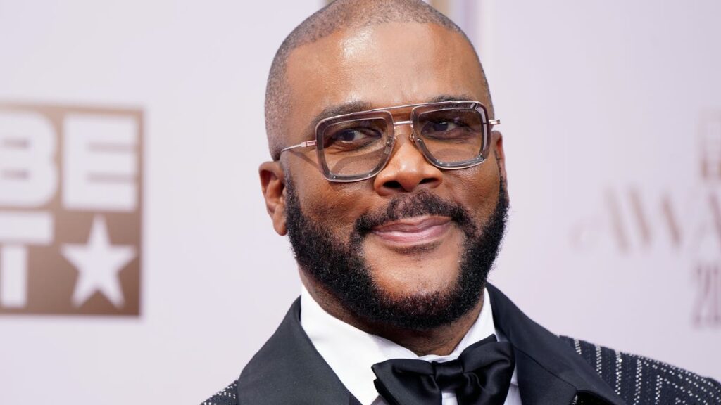 Tyler Perry accused of sexual harassment by Derek Dixon