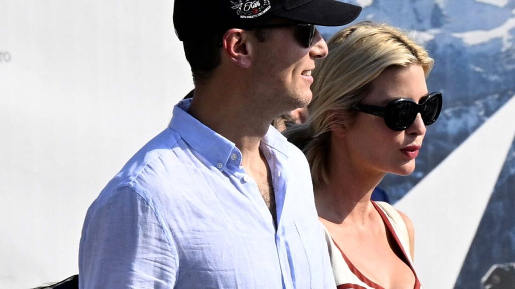 Jeff Bezos, Lauren Sanchez wedding guest list: Who's attending?