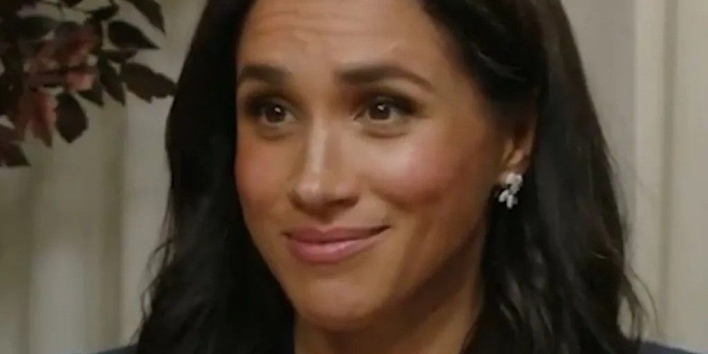 Meghan Markle Wears $10,500 Earrings with Tie to Her Royal Wedding Meghan Markle Wears $10,500 Earrings with Tie to Her Royal Wedding