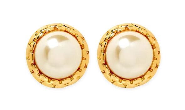 Faux Pearl Clip-On Earrings Faux Pearl Clip-On Earrings