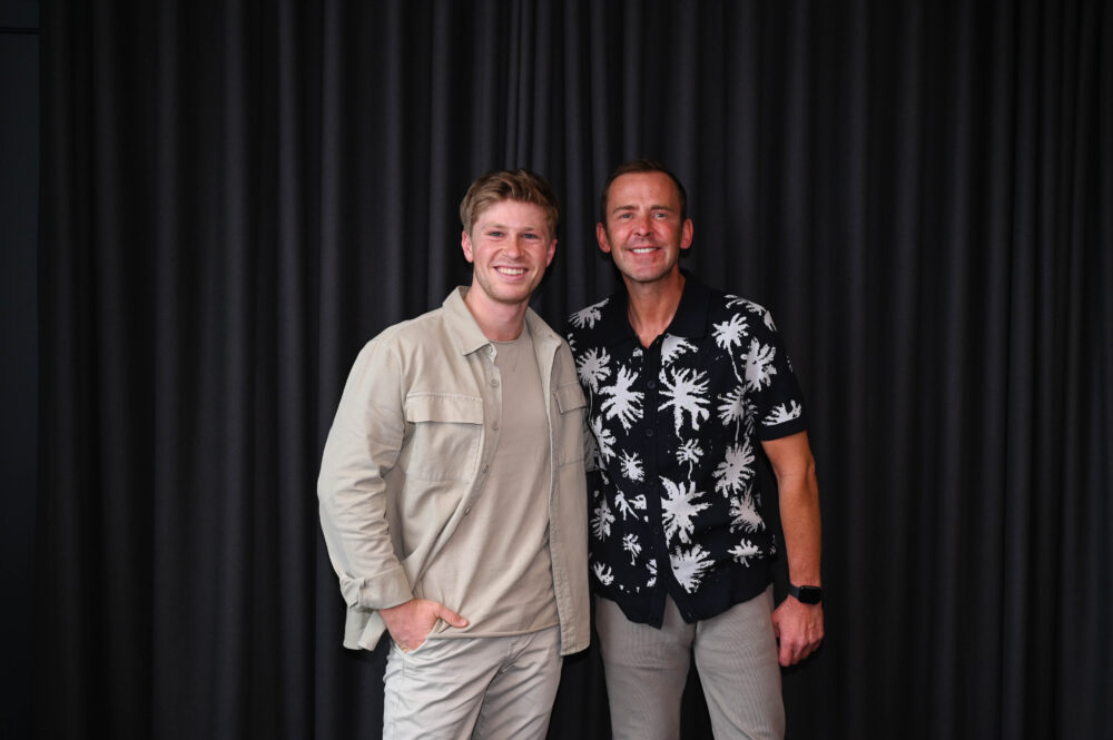 Prince William surprises Scott Mills and Robert Irwin on BBC Radio 2 – RadioToday Prince William surprises Scott Mills and Robert Irwin on BBC Radio 2 – RadioToday