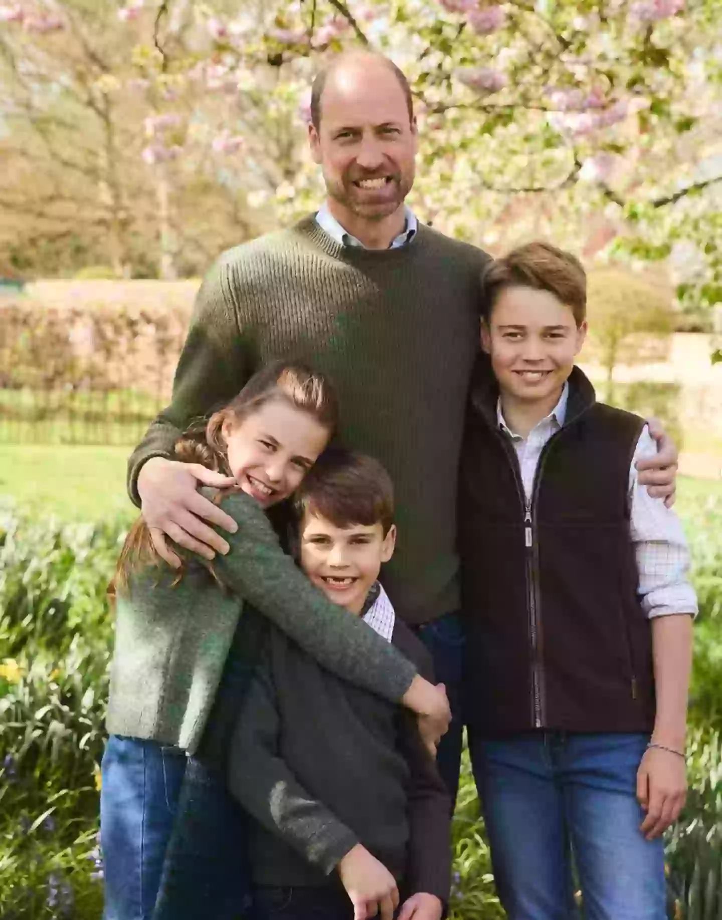 Kate and William posted some adorable family snaps to celebrate Father's Day (Instagram/princeandprincessofwales/Josh Shinner)