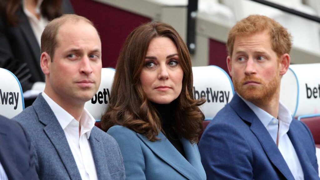 Kate Middleton Has “Thrown Her Hands Up in Disgust” Over Prince Harry and Prince William’s Feud Kate Middleton Has "Thrown Her Hands Up in Disgust" Over Prince Harry and Prince William's Feud
