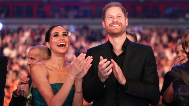 Meghan Markle & Prince Harry’s Netflix Deal Comes With a Huge Personal Cost, Says ‘Source’ Yahoo entertainment home
