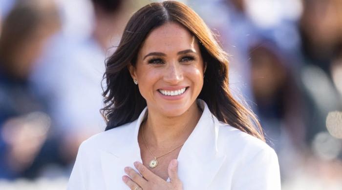 Meghan Markle welcomes summer with stylish beach post Meghan Markle welcomes summer with stylish beach post