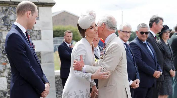 King Charles leaves Kate Middleton, Prince William ‘worried’ King Charles leaves Kate Middleton, Prince William 'worried'
