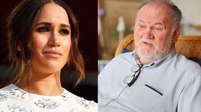 Meghan Markle snubs father as experts question Duchess' motives