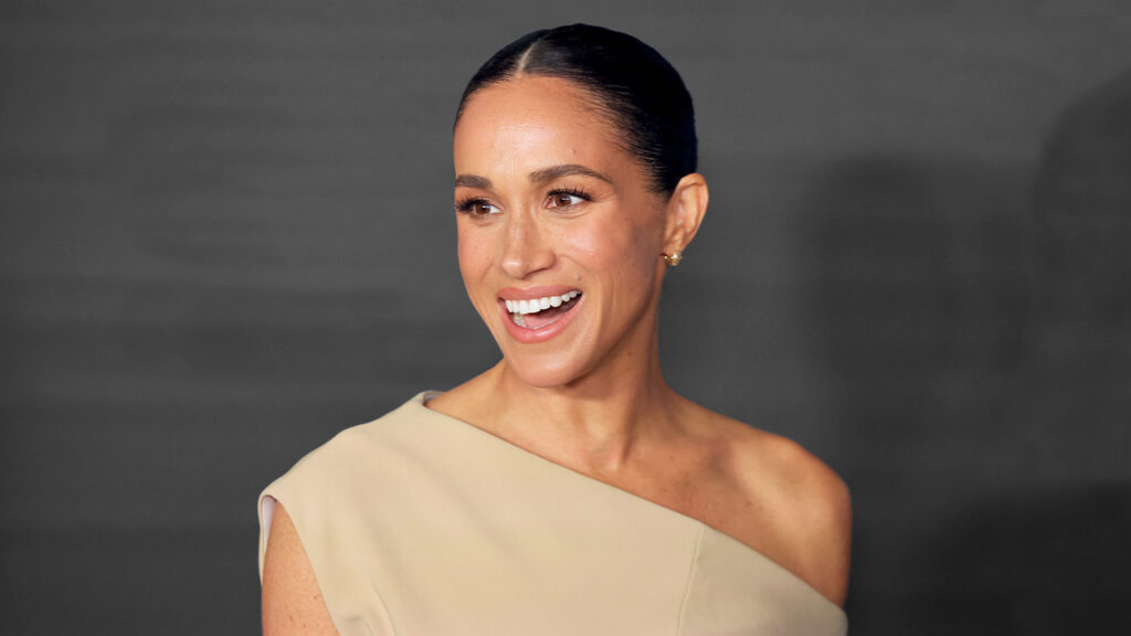 Meghan Markle is Embodying Carefree Summer Style Meghan Markle is Embodying Carefree Summer Style