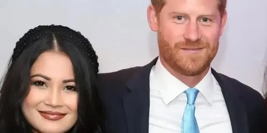 Prince Harry severs ties with millionaire who ‘attempted to sell access to Prince William’ Prince Harry severs ties with millionaire who 'attempted to sell access to Prince William'