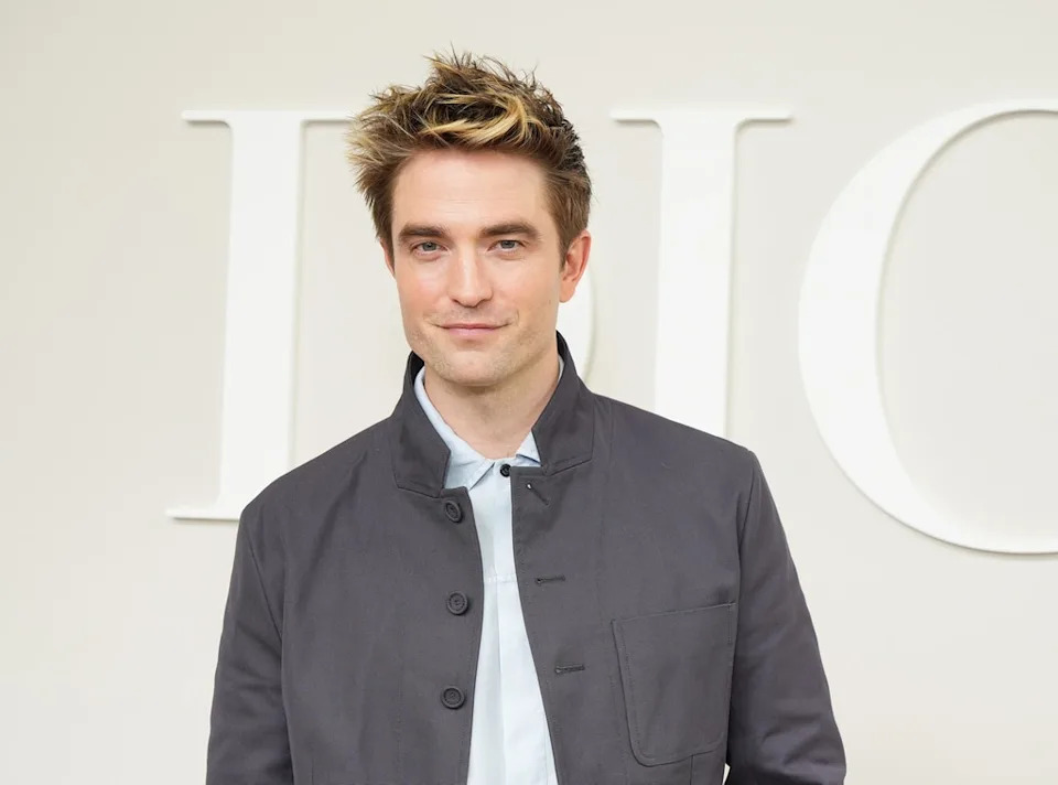 <p>Robert Pattinson Did Not Watch a Clown Die at the Circus</p>
