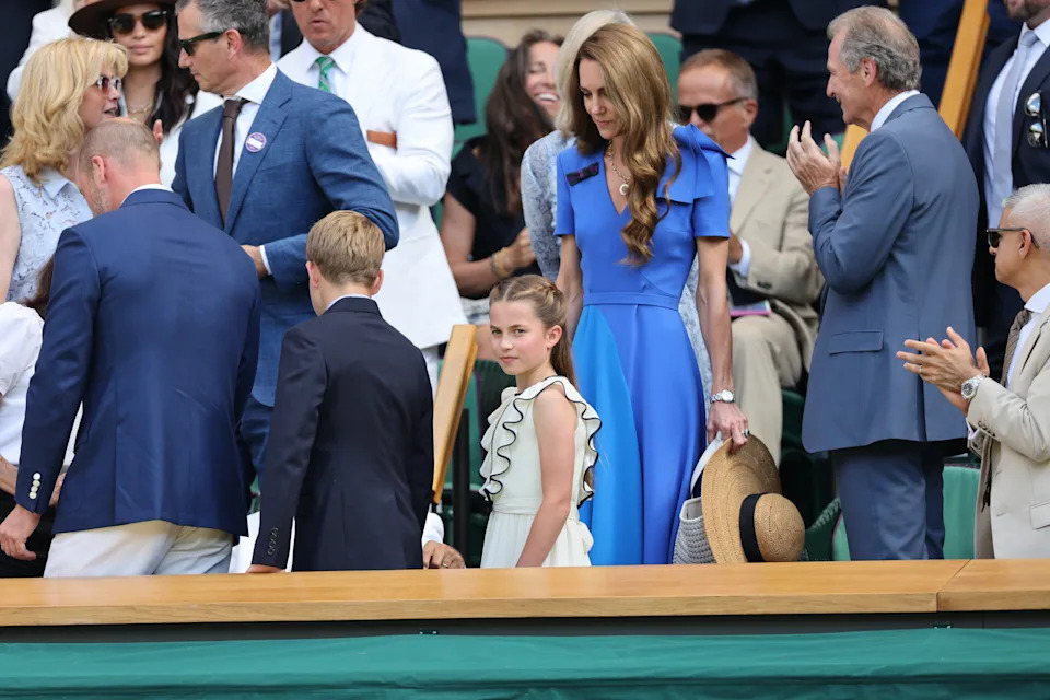 When the Waleses approached their seats, McConaughey immediately stood up and clapped for the royals as they reached their row in front of the “Interstellar” actor. ZUMAPRESS.com