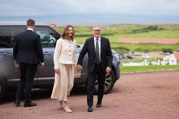 TURNBERRY, SCOTLAND - JULY 28:  British Prime Minister Keir Starmer and his wife Victoria Starmer arrive at Trump Turnberry golf club on July 28, 2025 in Turnberry, Scotland. The pair are meeting at Turnberry before traveling together to Aberdeenshire to have a private dinner at another Trump-owned golf club. President Trump is visiting Scotland in a trip that’s part-vacation, part-work, as he stays at his Trump Turnberry golf course, followed by the Trump International Golf Links in Aberdeenshire, between July 25 to 29.  (Photo by Andrew Harnik/Getty Images)