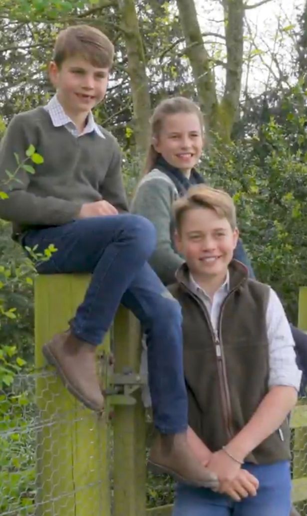 George with his siblings Charlotte and Louis 