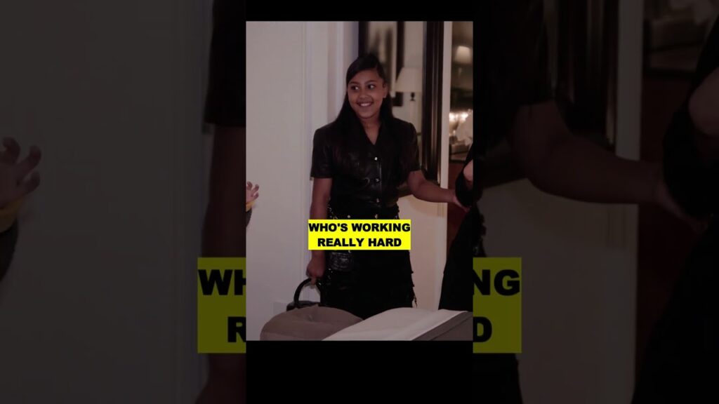 A massage for three of us? 🙄 Kim Kardashian