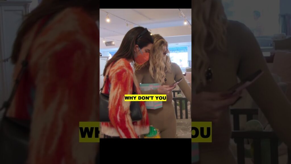 She hung up my call 😠 Kendall Jenner