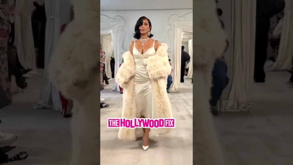Kim Kardashian Takes Our Breath Away In Vintage Hollywood Fashion For The Balenciaga Show In Paris