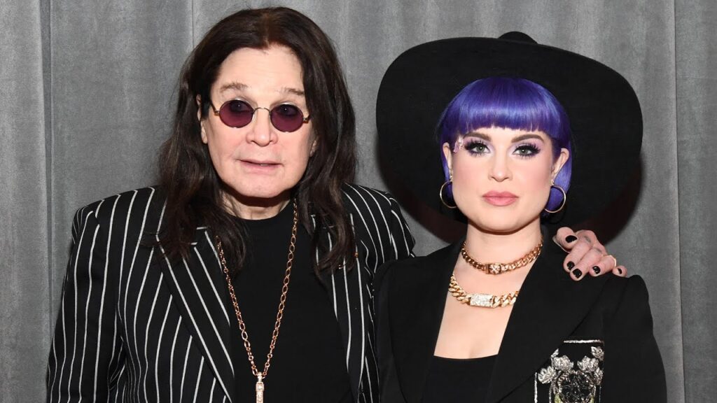 Kelly Osbourne Responds to Claim Dad Ozzy Osbourne Is Dying Kelly Osbourne Responds to Claim Dad Ozzy Osbourne Is Dying