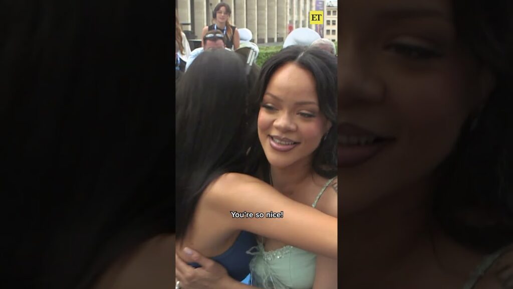 The Adorable Moment Rihanna Meets a Fan Mid-Interview #rihanna #thesmurfs #rihannanavy