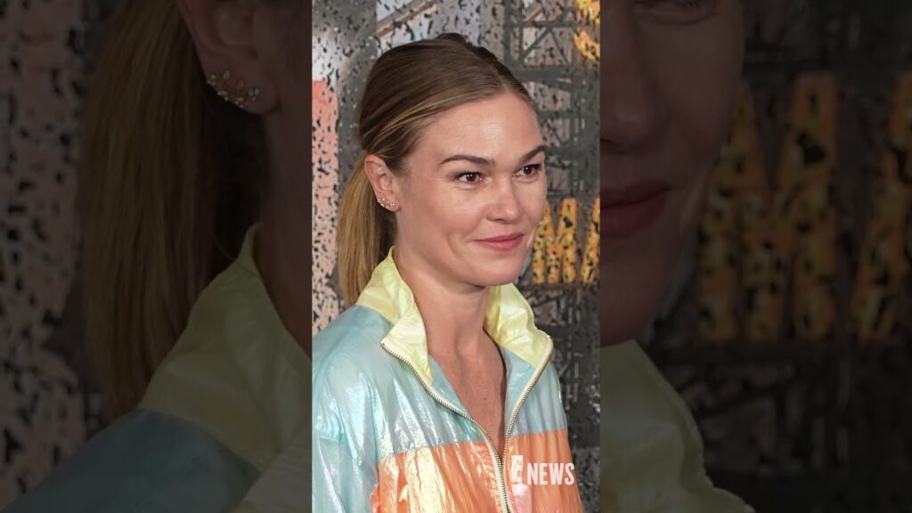 Julia Stiles at the Netflix Live Event: Katie Taylor vs Amanda Serrano
