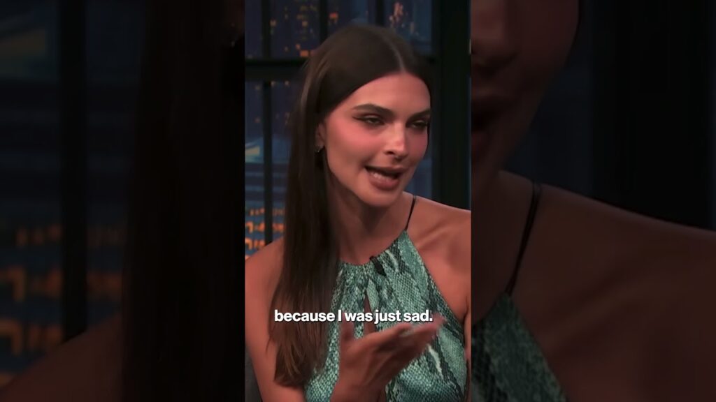 Emily Ratajkowski addresses her viral bad haircut #shorts