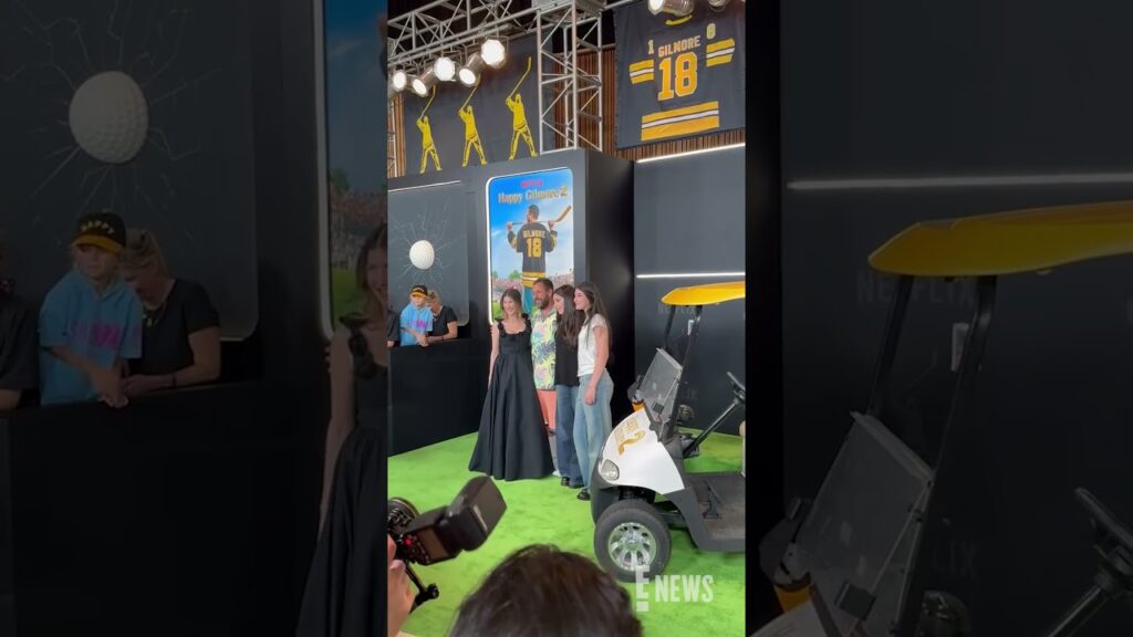 Adam Sandler is having a tee-rific time with his family at the Happy Gilmore 2 premiere. ⛳