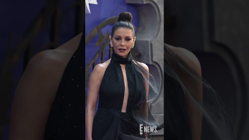 Catherine Zeta-Jones made a mysterious and spooky arrival to the season 2 premiere of #Wednesday. 🖤